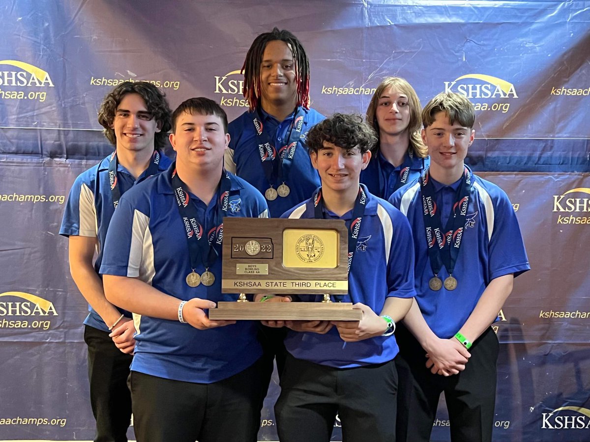 Boys Bowling Team takes 3rd at State!!
Congrats!

Top 20 performers 
Logan Lindsley 14th
Torrey Lindsay 16th
Cael Smith 17th

Team members- Logan Lindsley
Jordan Kell
TJ Lindsay
Carmine Mancinelli
Landon Ziegenhirt
Cael Smith
<a href="/jchs_bowling/">JCHS Bowling</a> <a href="/USD475/">Geary County Schools USD 475</a> <a href="/JCBlueJayNation/">JCHS Blue Jay Nation</a>