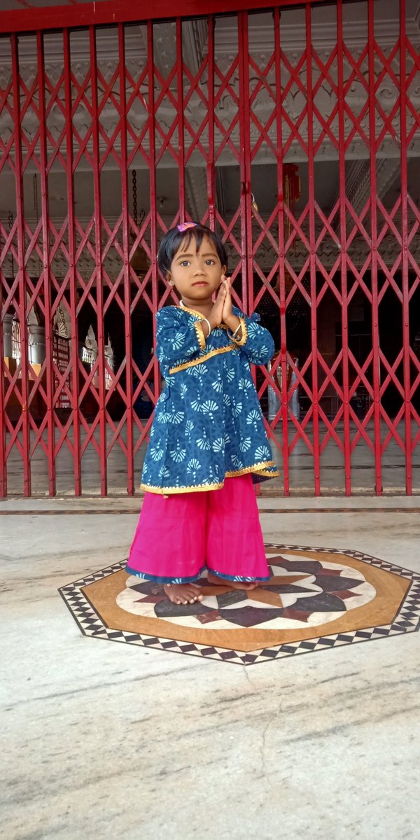 sunadharamanaty's tweet photo. New Sarpanch jast fanny https://t.co/wvaKLvaW4p