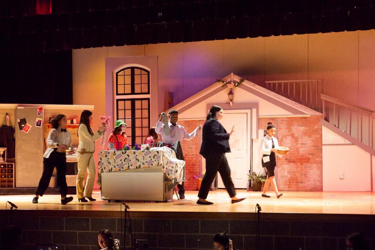 Daily Nutmeg tweet media