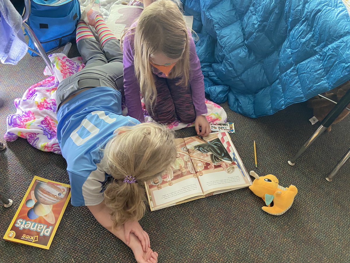 bridpath5's tweet photo. Celebrating Read Across America and 25 doubloons with a Reading Camp Out. We even got to enjoy s’mores thanks to our awesome parents! #readingisfun @OliveChapelElem  @PAMELADuke57 https://t.co/00XmwfKPD0