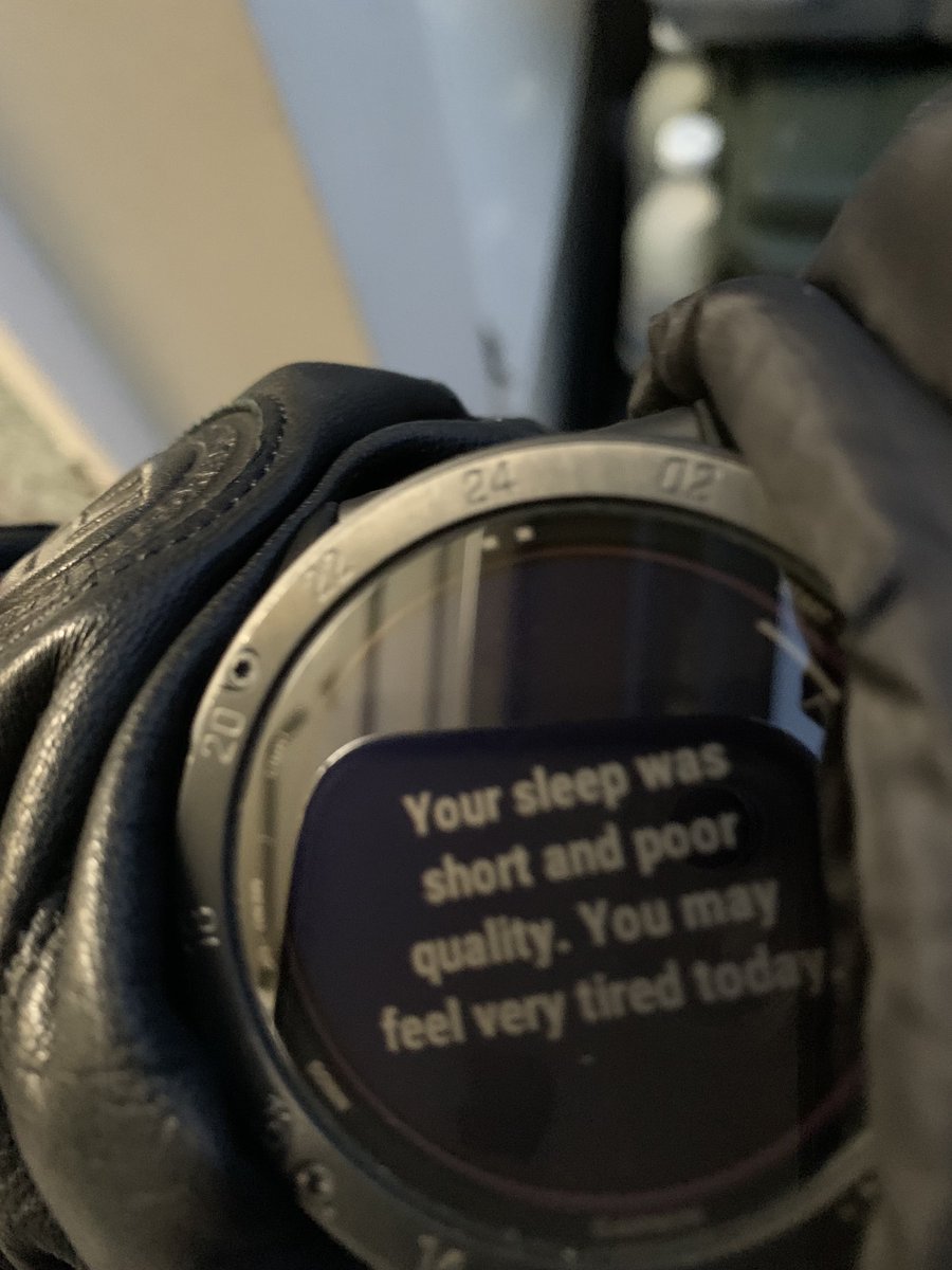 MikeTobinFox's tweet photo. I’m having a hard time coughing it out today. My smart watch provided me an excuse. #workingwithoutanet https://t.co/rHnq1HvRiZ
