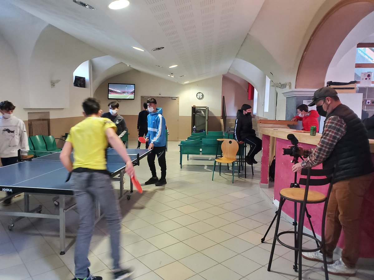 Lyceeleonpavin's tweet photo. Internat d'excellence, 3° prepa-metiers, 2 nouvelles vidéos de promotion à venir. Bravo aux élèves pour leurs prestations. https://t.co/hwrRoPwJru