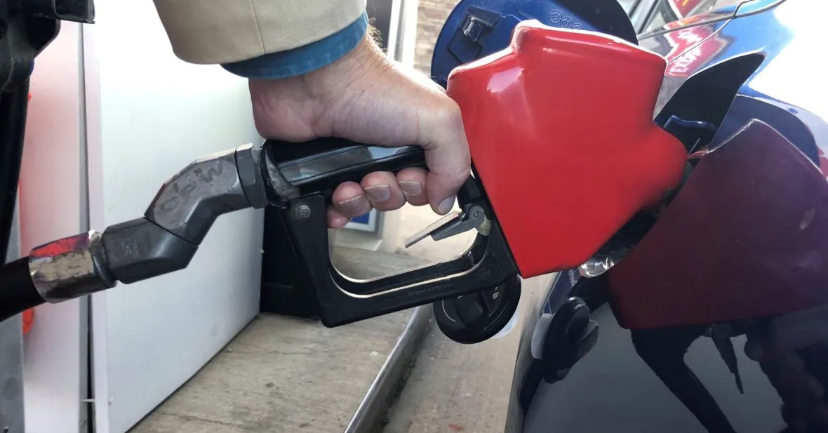 BREAKING | N.L. gas prices to skyrocket Friday, say multiple gas stations

cbc.ca/1.6371453 #cbcnl