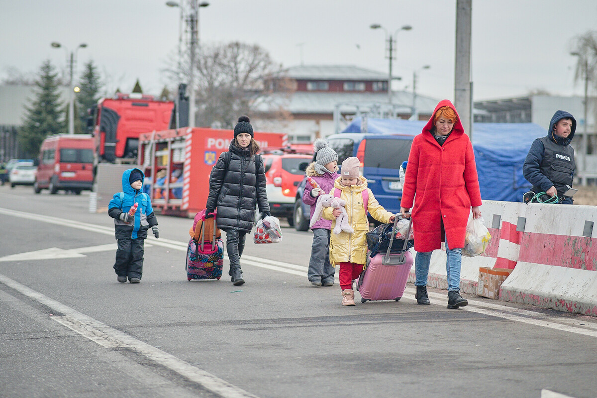 Today we have launched our Ukraine Humanitarian Crisis Appeal. #ukraineappeal

Please donate to help those fleeing conflict in Ukraine. 

The UK Government will match pound-for-pound up to £20 million donated by the public to this appeal. #UKAidMatch

bit.ly/DECUkraineAppe…