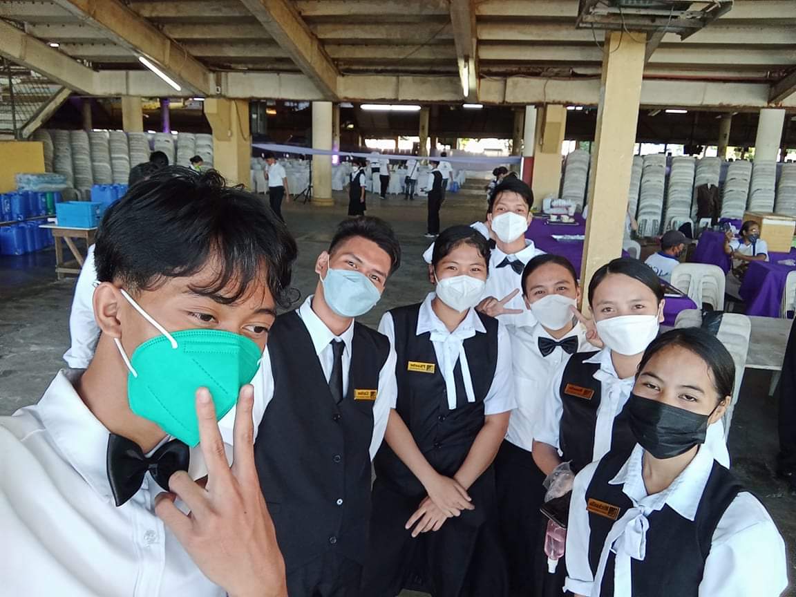 _piibi's tweet photo. before ako matutulog now I just want to express my unsaid feelingss charrr HAHAHAHAH soliddd yung walang tulog, nakita lang ng mukhaan si Kuya wahhh ang saya<33

Salamat po sa Dios sa pagkakataong makabahagi ❤️

First Duty as GCOS na f to f <33 https://t.co/YBakn1oM87