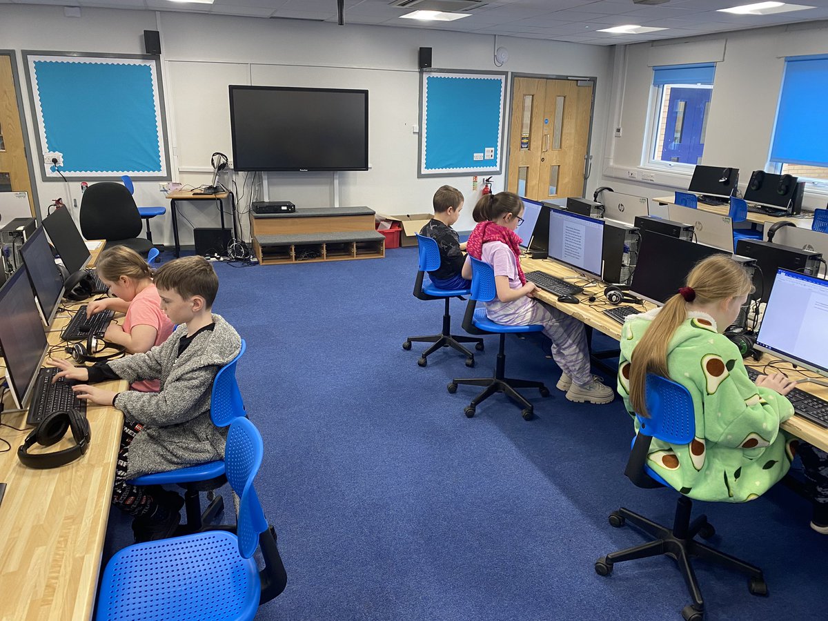MonksdownDL's tweet photo. Our Digital Leaders worked hard today coming up with a script for an exciting project that we’re working on. https://t.co/Hq6FAGBp3w