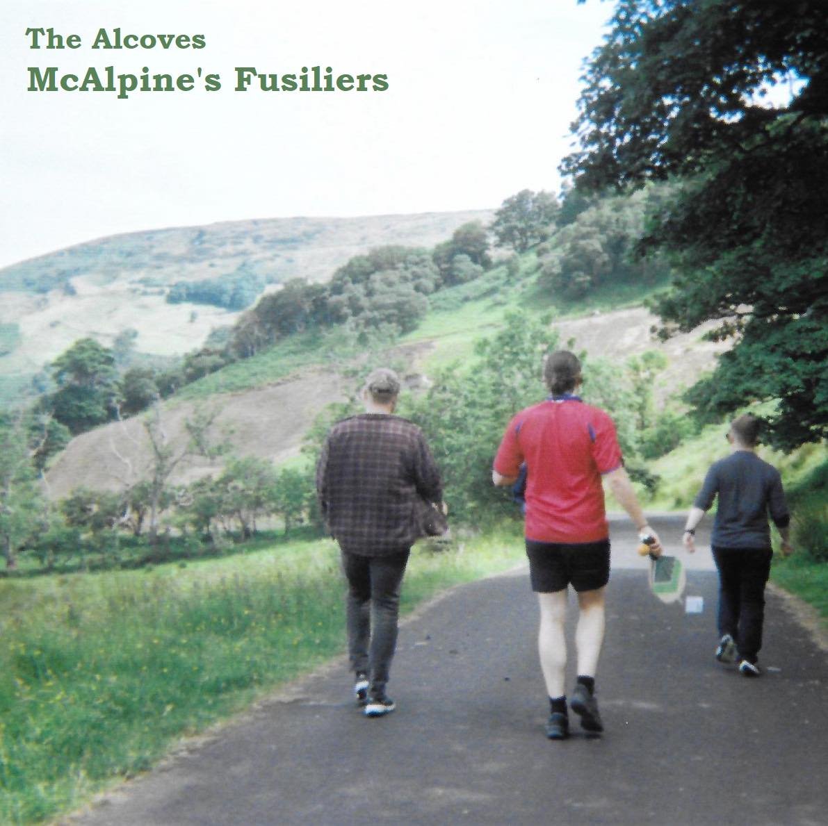 Well well!
We’re delighted to say that our first single of sorts is coming out this day next week, Thursday 10th of March.
Our version of the folk classic McAlpine’s Fusiliers was recorded by Brian Giffen at his studio and will be available on all streaming platforms.
