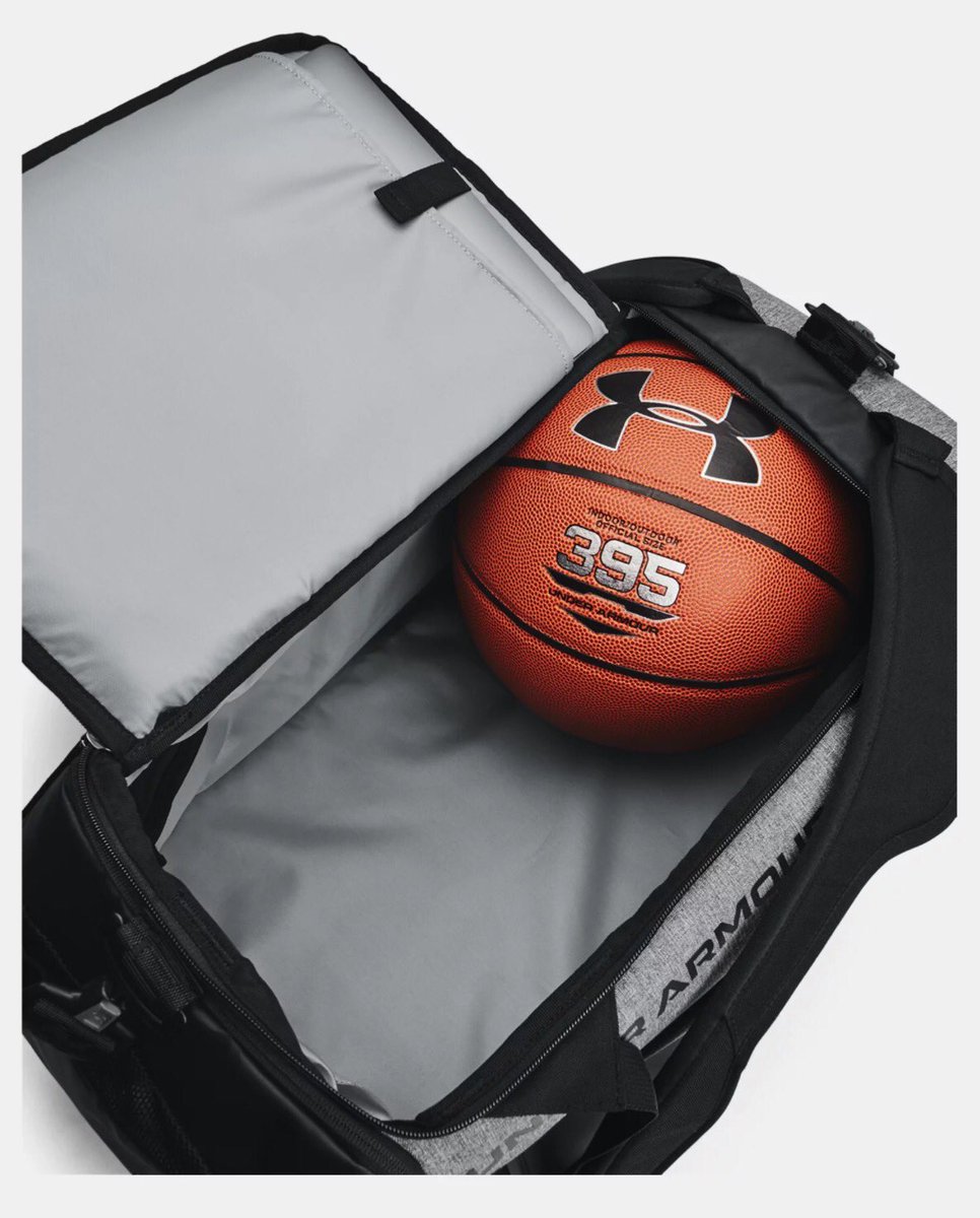 ThePolandPlug's tweet photo. The Duffle Bag 😈🏀 ($70)
⁃Features an Embroidered P
⚡️🔌 https://t.co/hNkvAqkvY3