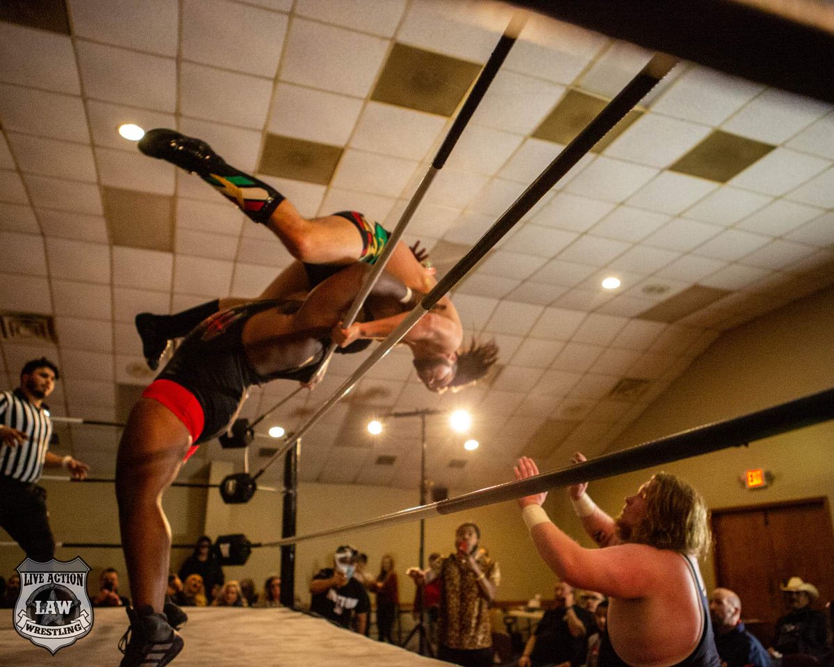LayinTheLAWDown's tweet photo. 3 MEN ARE #1 CONTENDER! @karbachbrewing get ready! 04/24/22, #DylanSmasher VS #JayDavis VS #AdanVega VS #StevieHendrix will compete in a #TLC MATCH, to decide the #LAWChampion! Event info coming!!! #TLCLAW #StayTuned #LayinTheLAWDown #LAWForever #LAWKaty #LAWKarbach

📷 @tcbinla https://t.co/8gdkidaVPH
