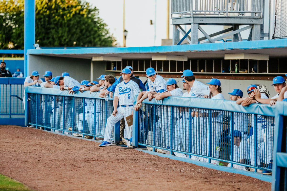 Guess what? All 3️⃣ of our games this weekend will stream live on ESPN+! 

Fri., March 4 - es.pn/3Hz3W3n
Sat., March 5 - es.pn/3Hxx0bA
Sun., March 6 - es.pn/3sqXJm0
