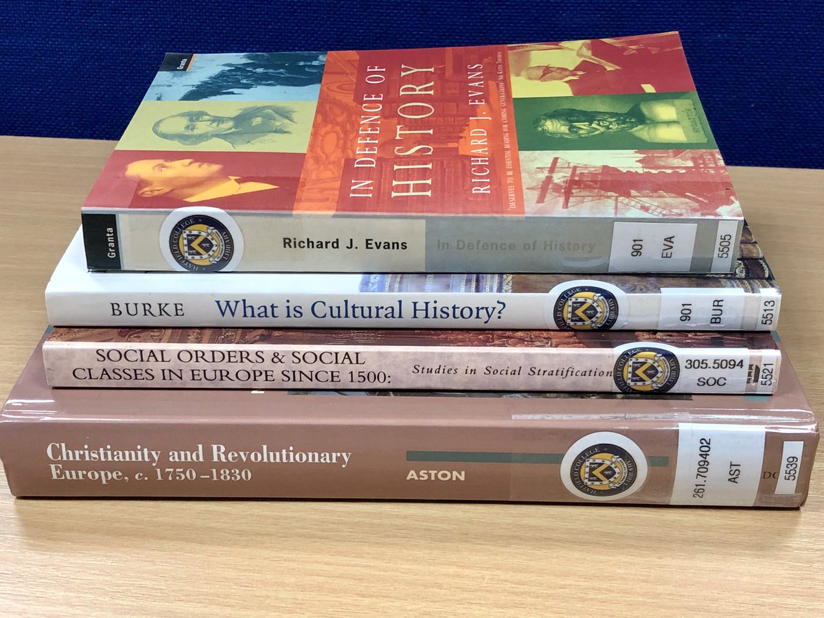 HatfieldColLib's tweet image. Happy #WorldBookDay!

Been busy this week cataloguing #books for @HatfieldCollege - some new, some donations by our former Senior Tutor, and other donations by an alumnus who’s a famous historian. 🙏📚

#worldbookday2022 #DurhamUni @hatfieldjcr @HatfieldMCR @HatfieldAlumni