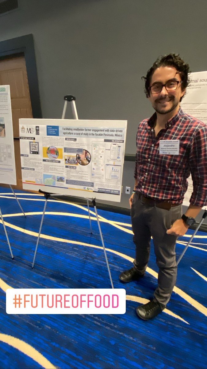 Presenting my poster at #FutureOfFood hosted by @FSI_UF_IFAS  #SustainableAgriculture  #CienciaCriolla