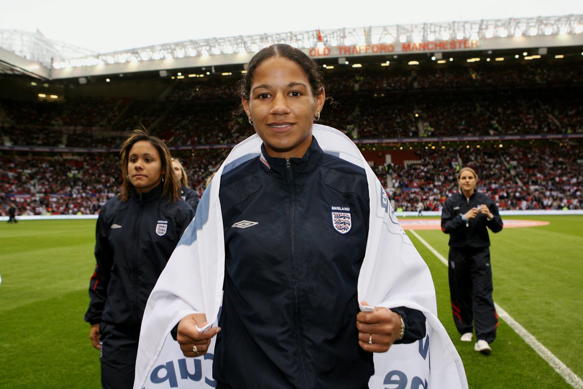 Lionesses's tweet photo. A true legend. 

✅ First Black woman to captain England.
✅ First female manager of a men’s team in English football history to win a cup.

Happy birthday, Mary Phillip! 🎉 https://t.co/Li68fi4lDu