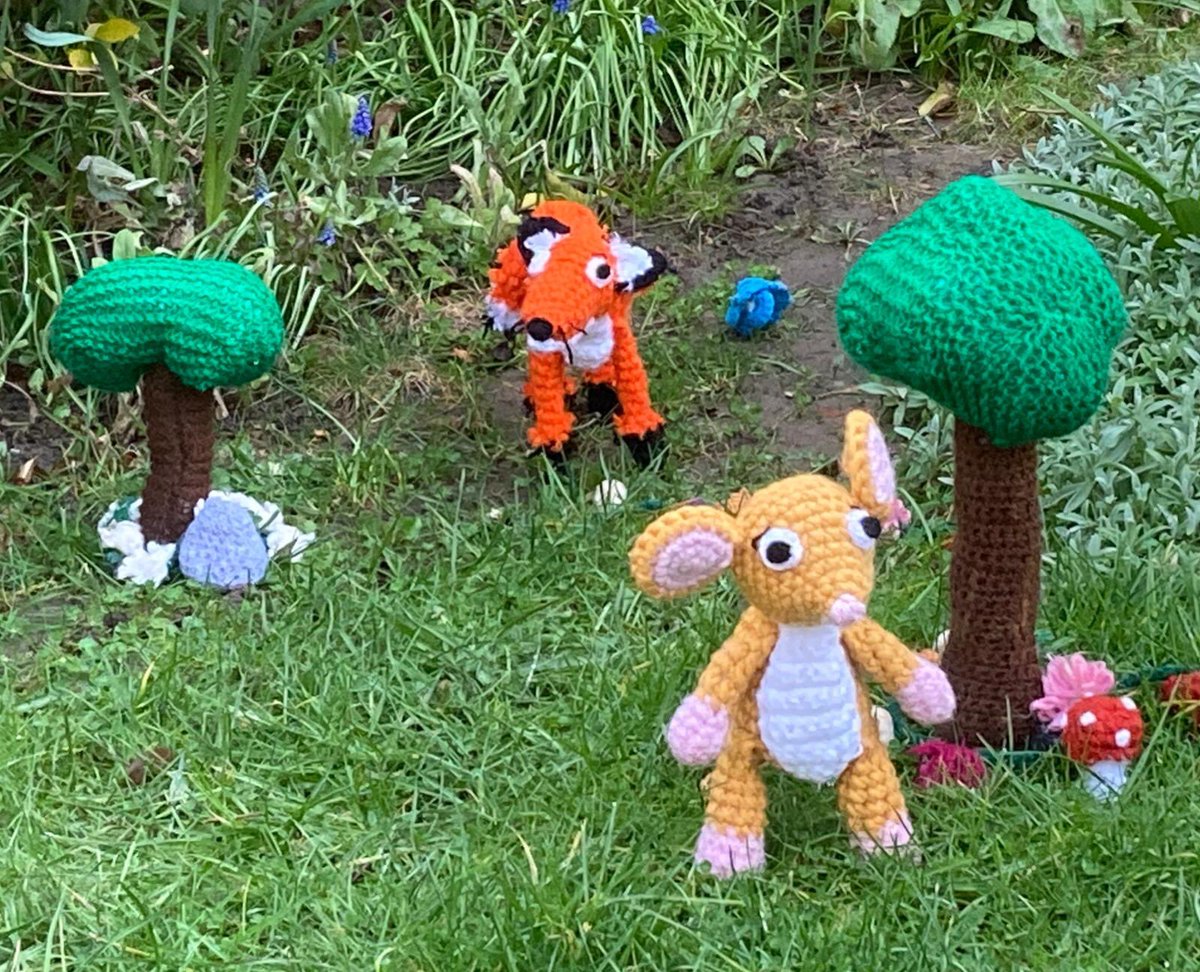 Howard Road House tweet media