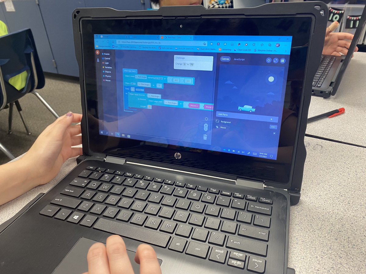 BROOKE ALLYSON RODRIGUEZ (@mrsrodriguez4th) on Twitter photo Hour of coding! Today we got a mini lesson from <a href="/MelissaCLTC/">Melissa Chambers</a> about coding. The kids got to learn how to code and practicing was a hit!! Computer 💻 🤖 Hour of coding! Today we got a mini lesson from <a href="/MelissaCLTC/">Melissa Chambers</a> about coding. The kids got to learn how to code and practicing was a hit!! Computer 💻 🤖