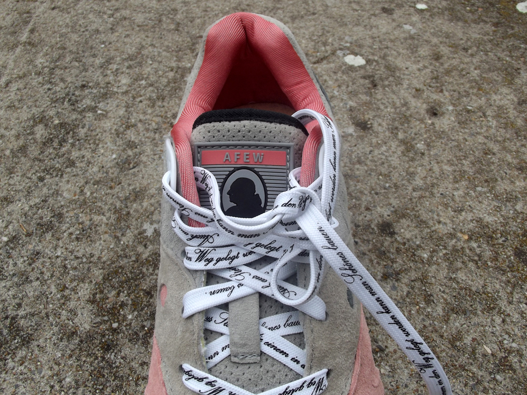 Die echtesten #Goethe-Sneaker sind eh die hier. 😉

#saucony <a href="/saucony/">Saucony</a>