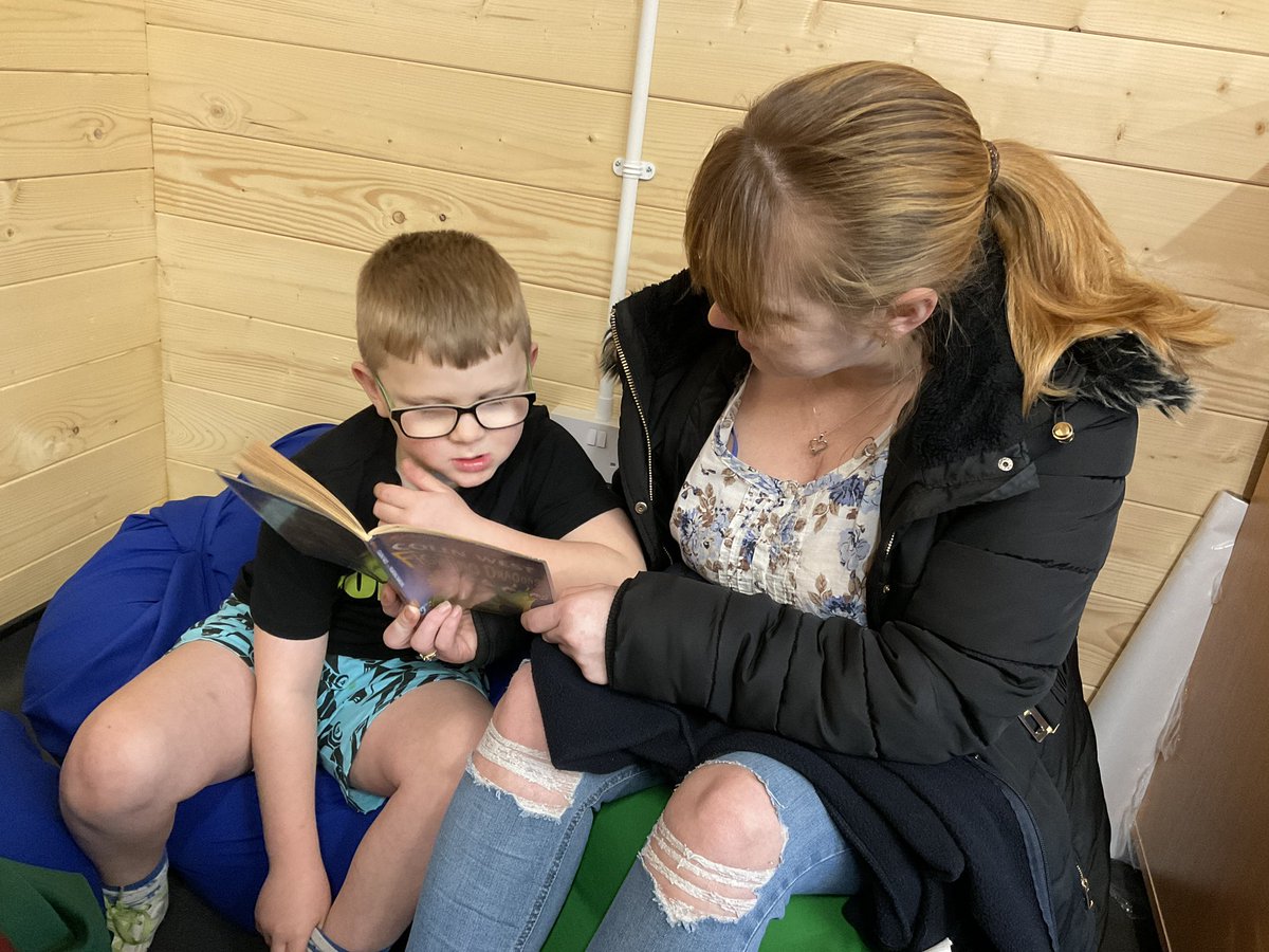 Class3wade's tweet image. Super World Book Day today. Parents joining us to read in Lynn’s Lodge and story reading in class.