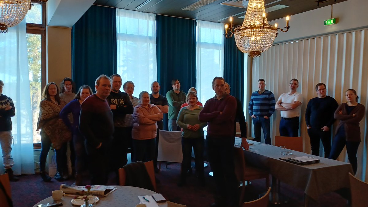 EllaAnu's tweet image. Discussion group members winter days with 31 grop members -finally together!  Plans a-c;  how to deal with these difficult prizes, a farm visit,  good dinner...  and a lot of fun together 😃 #discussiongroups #myteam #arkihanke @ProAgria