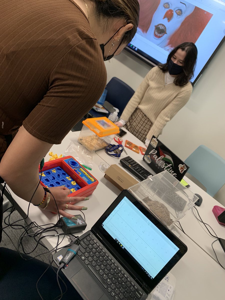MallouhMs's tweet photo. My students figured out I was an older sister because I had a lot of fun stressing them out 😈. It’s okay, they still love me 😂 https://t.co/KiCyMQq22D
