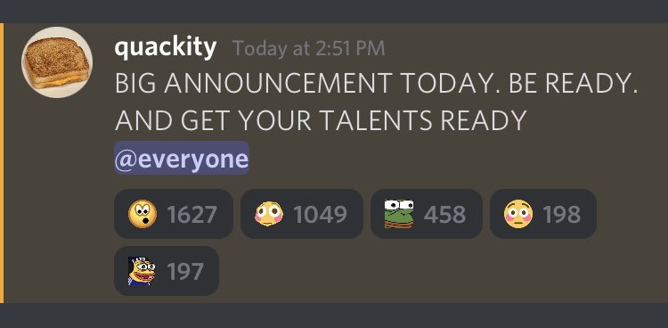 quackupdates's tweet image. quackity made an announcement on his discord!