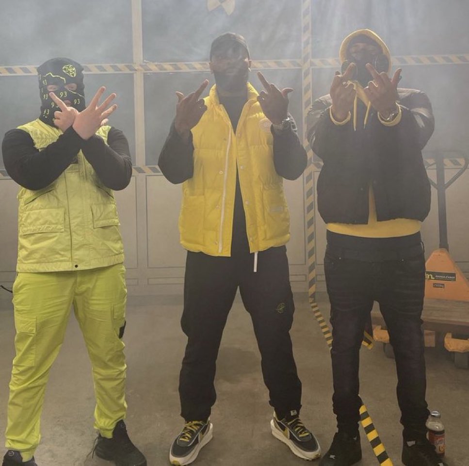 ThisIsFreeze's tweet photo. Le clip d’Apocalypse a été tourné. 🤯 https://t.co/iXkzUcUAUb