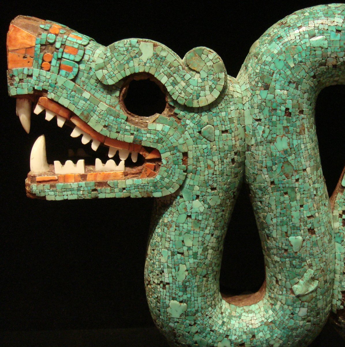 douglaswelch's tweet photo. From The Collection Of... 7 in a series - Serpiente bicéfala de mosaico de turquesa from The British Museum - My Word with Douglas E. Welch
https://t.co/fyLQFLeDqk
#museum #werb #online #art #sculpture #culture #mexico #aztec #britishmuseum @britishmuseum https://t.co/3w3vG65VmZ