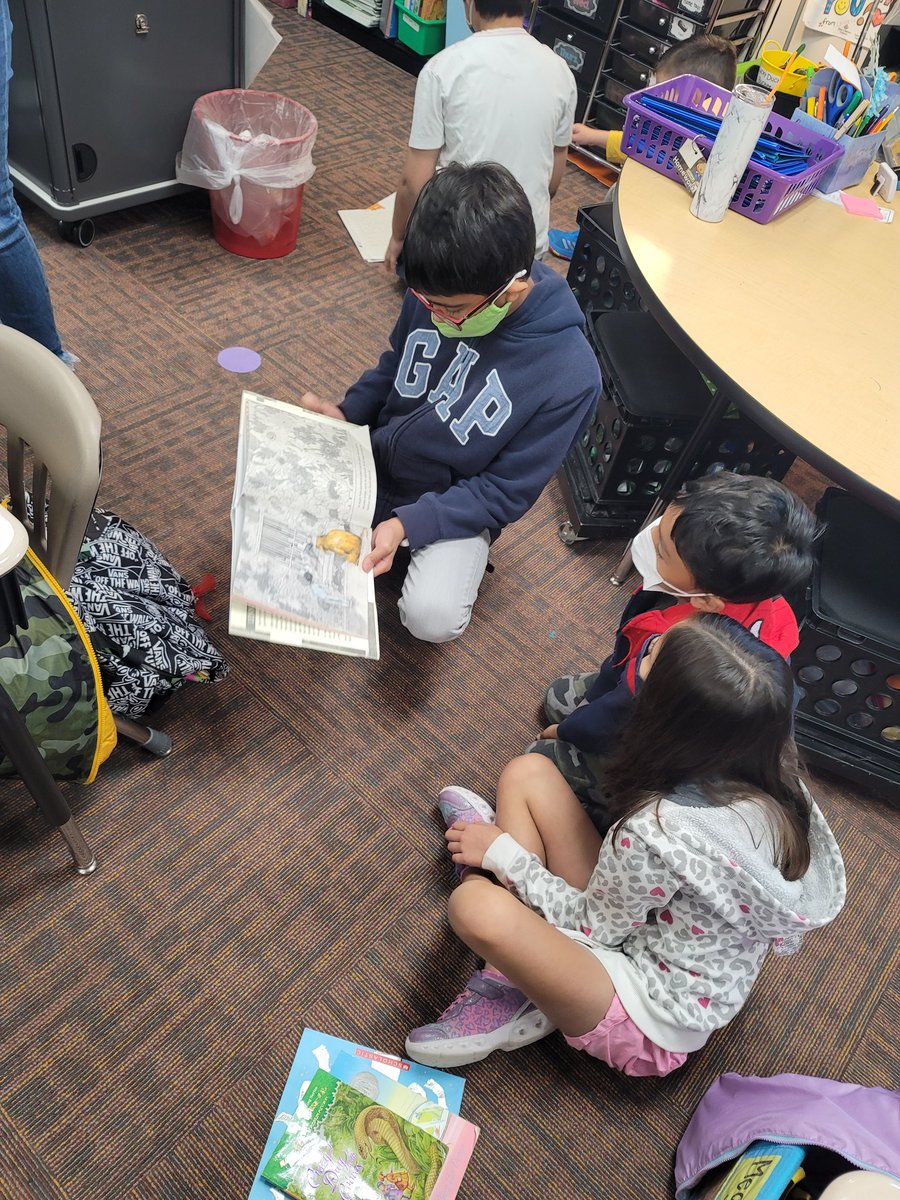 Can't wait to do this again!! 🙌🏼📚 Raising up readers!!! #DalmatianNation <a href="/DonnaWhisonant/">Donna Whisonant</a> <a href="/ASE_Dalmatians/">Sullivan Elementary</a> <a href="/FortBendISD/">Fort Bend ISD</a>