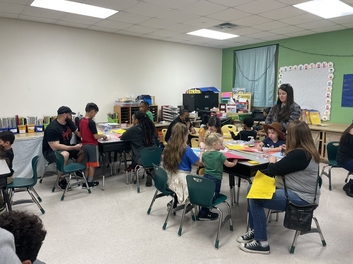 GeriGarza's tweet photo. Love of Learning family engagement night was a success! Families learned new games to support learning &amp; left with tools to keep learning fun at home! @SchertzES @SchertzPTC @SCUCISD #familyengagementmatters #teachersrock https://t.co/pVkvOykjqm