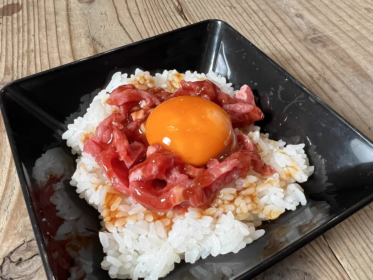 バカ旨爆誕！毎食食べたい『ユッケ丼』