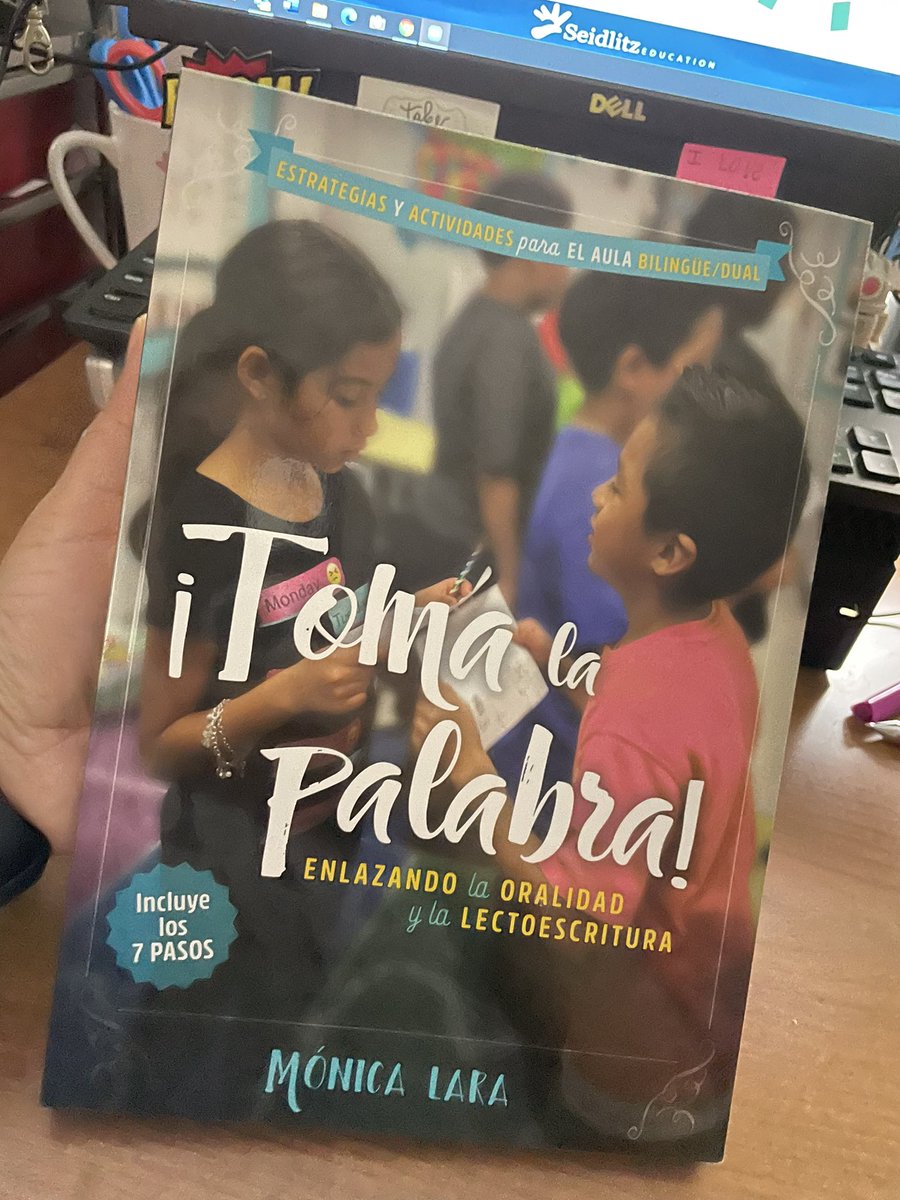 Mayra_Rdz87's tweet photo. Esta tarde tuve la oportunidad de asistir a la primera sesión de ¡Toma la palabra! con la @DRMLARA y fue una experiencia maravillosa. ¡Me quede con ganas de más! #lifeinkinder #teachinginapandemic #bilingual https://t.co/fGHbacMvQy