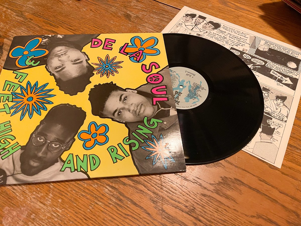 JaSinger10's tweet photo. Thank you, @WeAreDeLaSoul 
Fan since Day Won #nativetongues #DeLaSoul https://t.co/HWSX6UlUdV