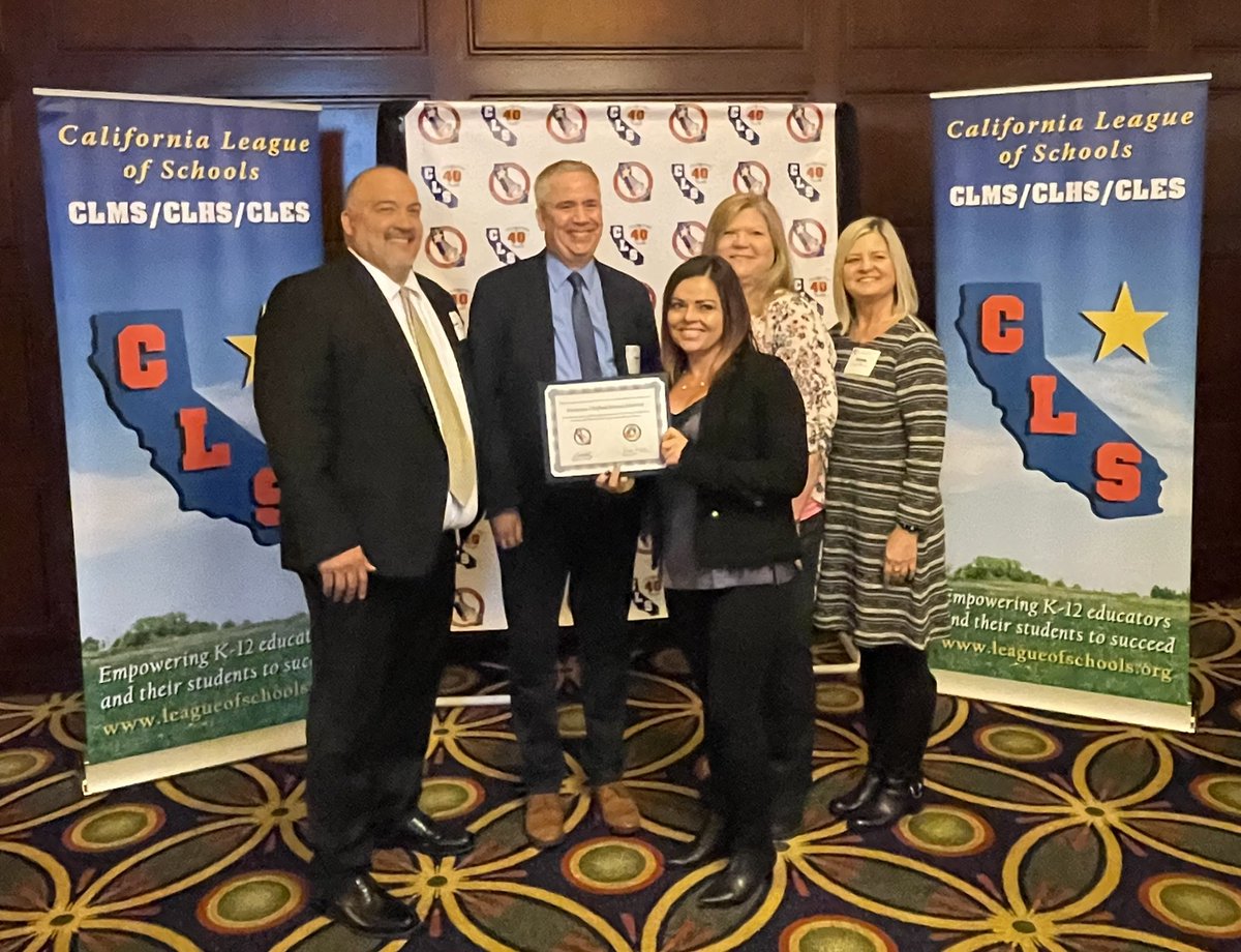 We are so proud to be able to celebrate the Schools to Watch recognitions of 3 of our incredible middle schools! Congratulations Sequoia, Southridge Tech, and Wayne Ruble!