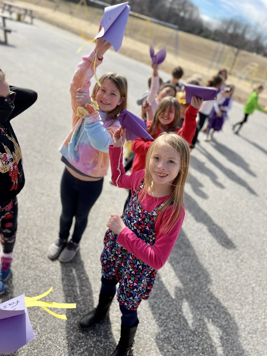 Ideas take flight as 2nd Gr Ss <a href="/BodkinAACPS/">Bodkin Elementary</a> take advantage of a windy day by testing their handmade kites. Soon they will be in charge of marketing an international kite festival for a host country &amp; designing a signature kite.