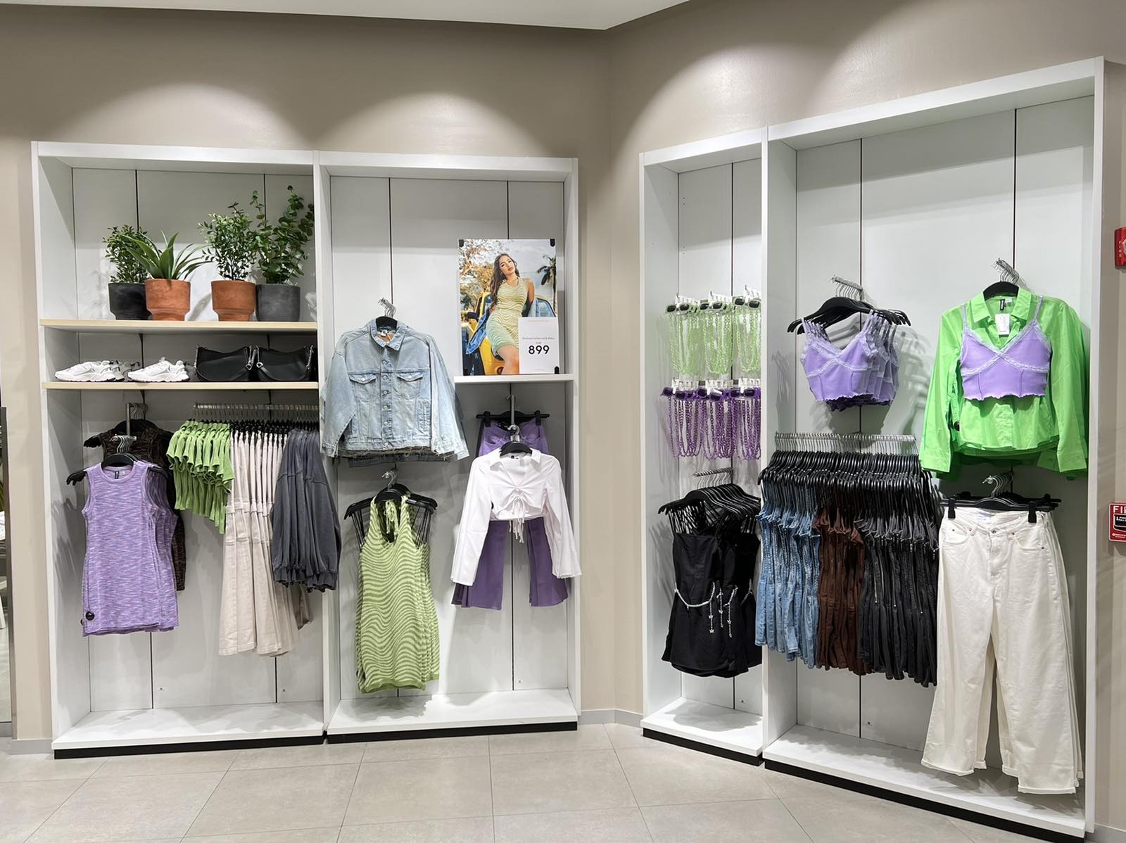 H&m robinsons ermita hot sale