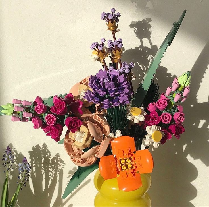 crxstly's tweet photo. honestly lego flowers are better than real flower bouquets. https://t.co/CbZED0dxBX