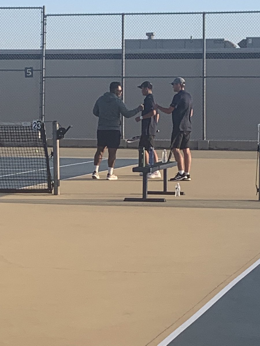 Los Osos <a href="/LOHS_Grizzlies/">Principal Cypher</a> 🎾 Hosting <a href="/AltaLomaHigh/">Principal</a> 🐻🐾⬆️ @MrsCassMorton <a href="/TomMartinez3/">Los Osos Athletics</a>