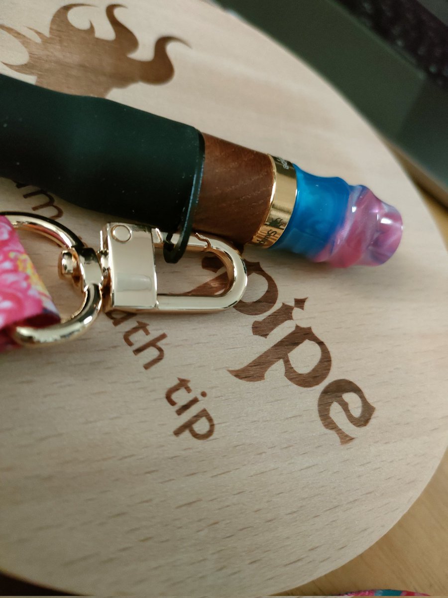 cocotanne505's tweet photo. マウスピース、届いたよ💕使うのが楽しみ🤤
#シーシャ #マウピ #sunpipe https://t.co/QPL55pHrDX