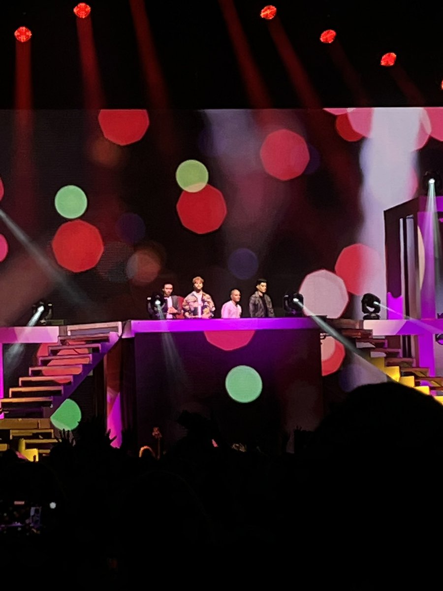 _Stephyyx's tweet image. Had an amazing night at the wanted sending love to @TomParker 💙@thewanted @LisaBanks_x