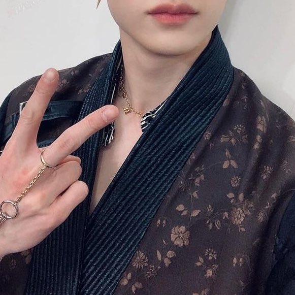 yujibrand's tweet photo. RONDAA 3 에스파 카리나 #KARINA #카리나 #aespa @aespa_official #에스파 https://t.co/3hizq8a7lm