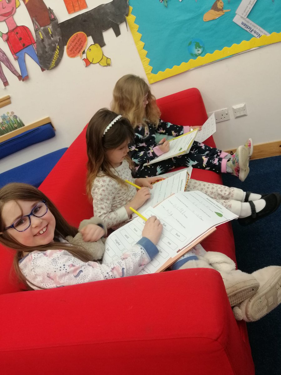 Denholm Primary School tweet media