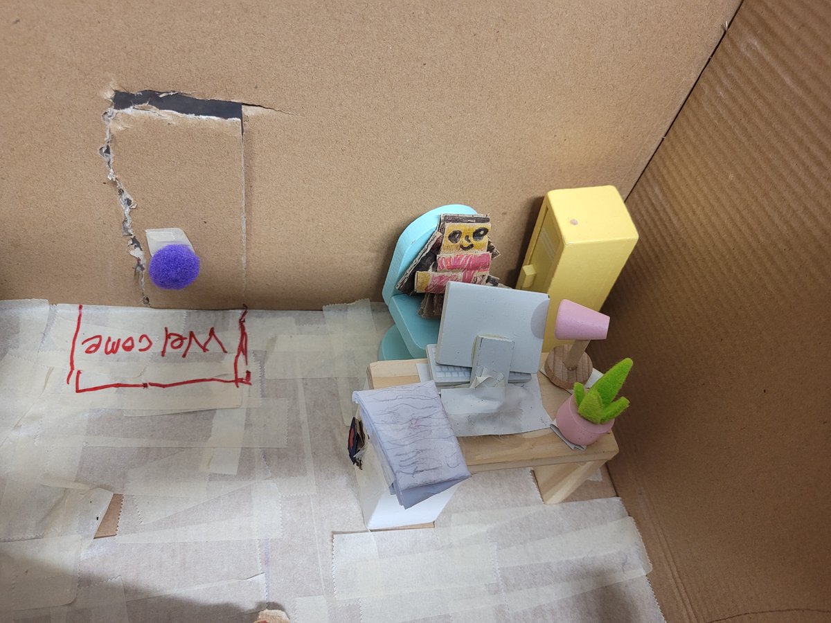 HackingCaro's tweet photo. @ChapterChatNZ This is my diorama.L.D https://t.co/kubZ31EceC