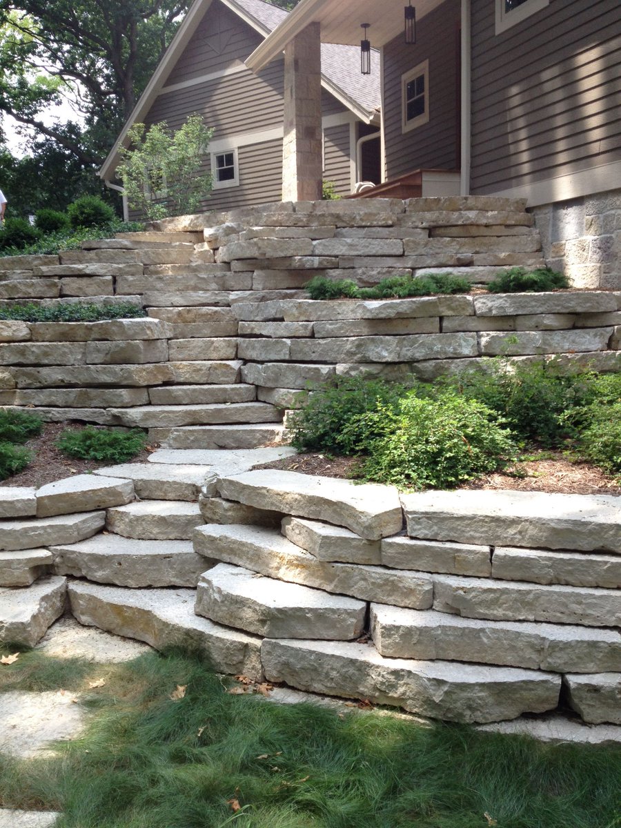 Natural stone steps are often a landscape designer's start in a project with elevation changes. With options ranging from rugged outcropping steps to more standardized cut-to-size steps, we have options for all applications.

Find the perfect steps: hubs.la/Q015jM8l0