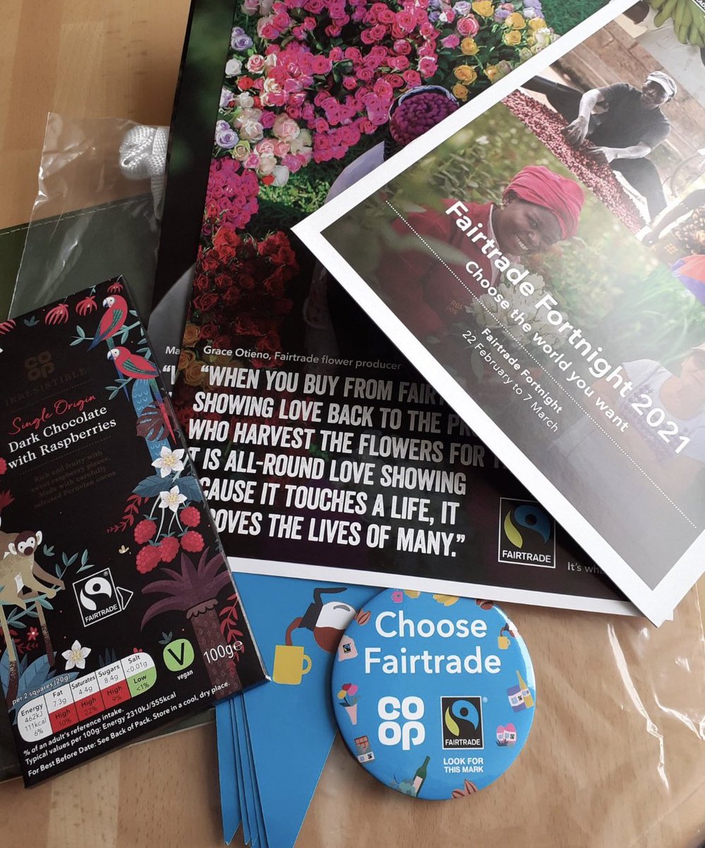 wellbeinghelen's tweet photo. What a fantastic excuse to eat chocolate...
Thanks @coopuk - 💕my fab @FairtradeUK parcel #fairtradefortnight!🥰How very exciting. #fairtrade - so important, especially right now 💝. #COOP #choosefairtrade #ItsWhatWeDo @CindyMo34072747 @BarryJJardine @Tom_MPM @CindyMo34072747 https://t.co/qJJDAwvp4I