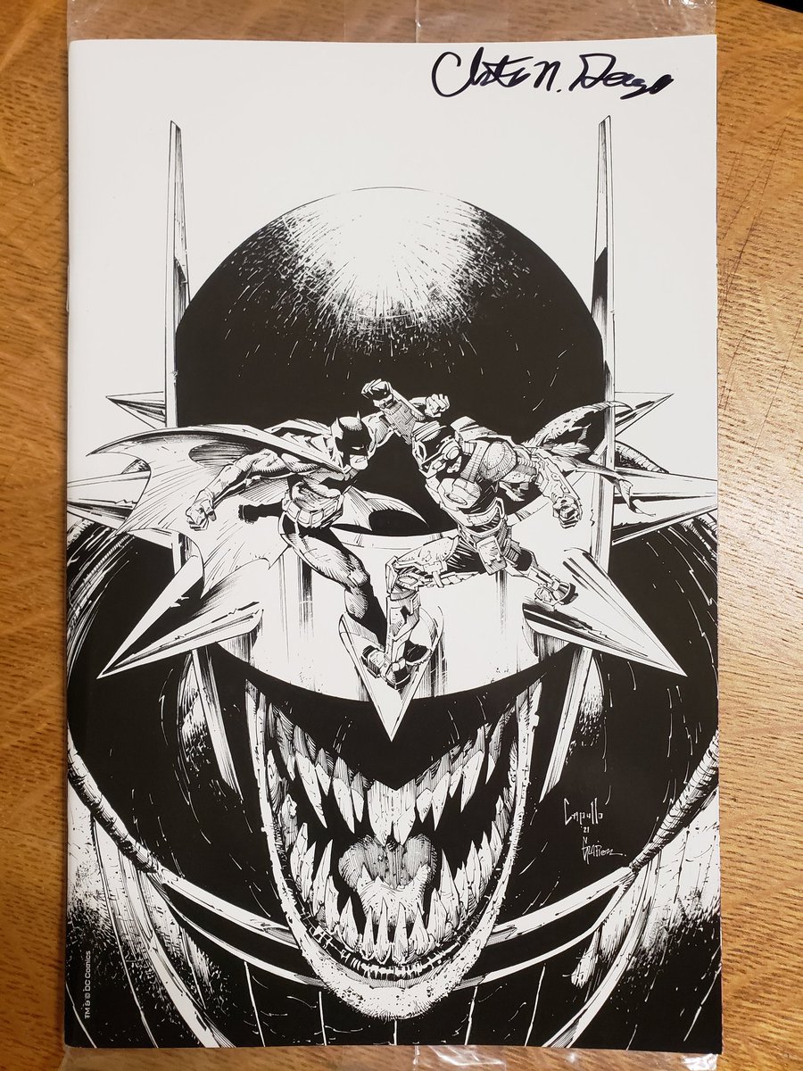 akaB0G's tweet photo. Who else owns a #PhantomBook that shouldn't exist?
My recently acquired grail: a unsigned B&W Sketch (Scott Snyder Signed Edition" variant of Batman/Fortnite: Foundation, signed by writer Christos Gage!
#MysteryBook #Fortnite #TheFoundation #BatmanWhoLaughs #ScottSnyder https://t.co/w4bbw7eOl2