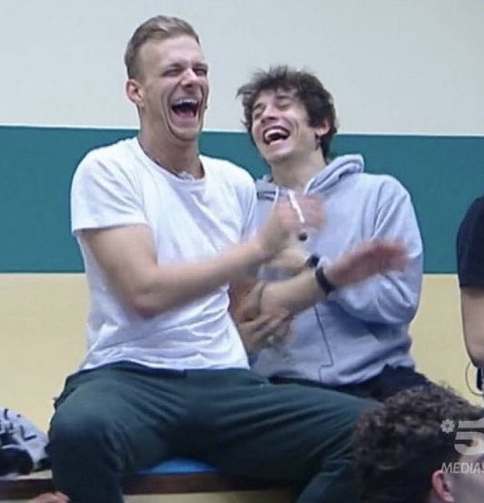 FlaviaGufetta's tweet photo. Ma questi due
QUESTI DUE
#Amici21 #Alex #Leo
#Leolex https://t.co/dtfdnSMGhJ