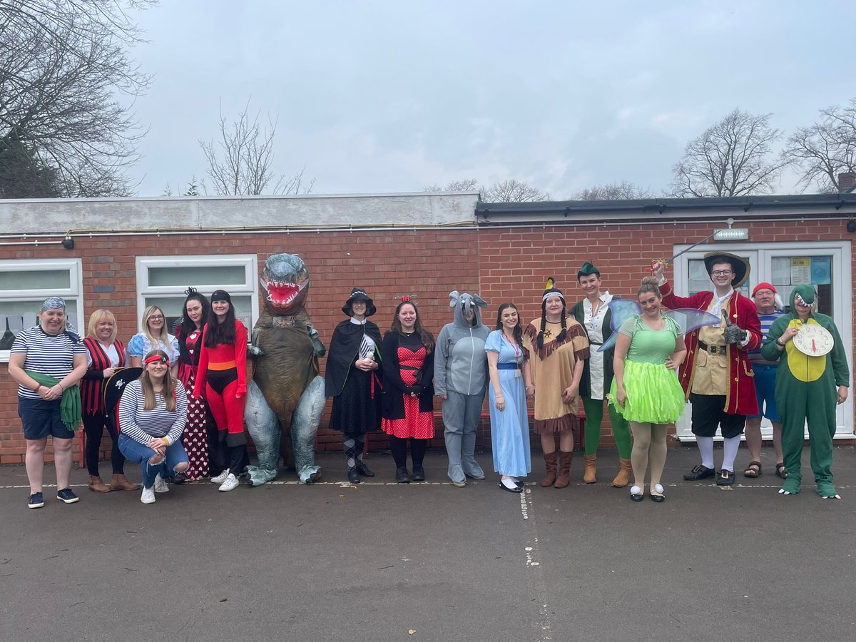 MinworthSchool's tweet photo. Minworth JI School staff probably enjoying #worldbookday2022 more than the children 📚 https://t.co/rxUs9SGA5t