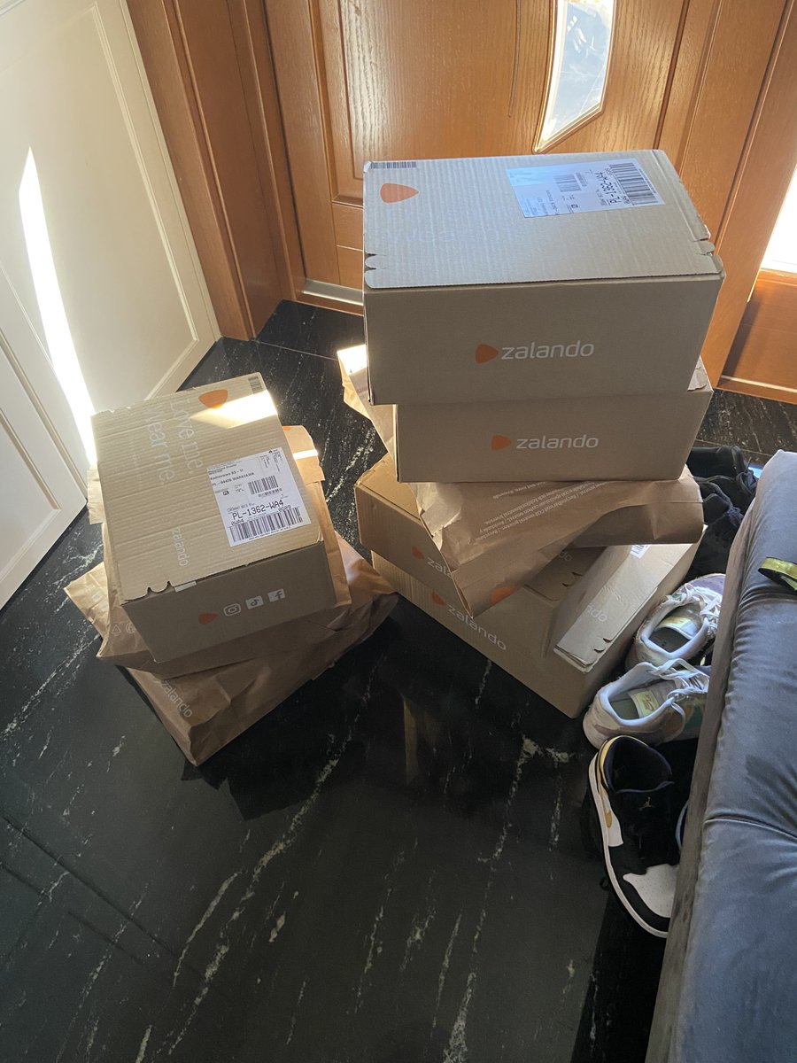 Grucha__'s tweet photo. Restocks with @BananaFramework 🥳🍌🔥😋
@Hypelanetpl 
@stormyaco 
Also big thanks to @Lemon_Proxies for amazing support🤡🤣 https://t.co/Y2vZxNOvco