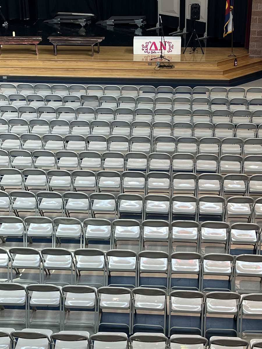 RanchViewMS's tweet image. Getting ready for our play TONIGHT! March 3rd, 4th and 5th at 7PM in the Ranch View commons. RVMS presents Legally Blonde, the Musical Jr.
Students - $5
Adults - $8