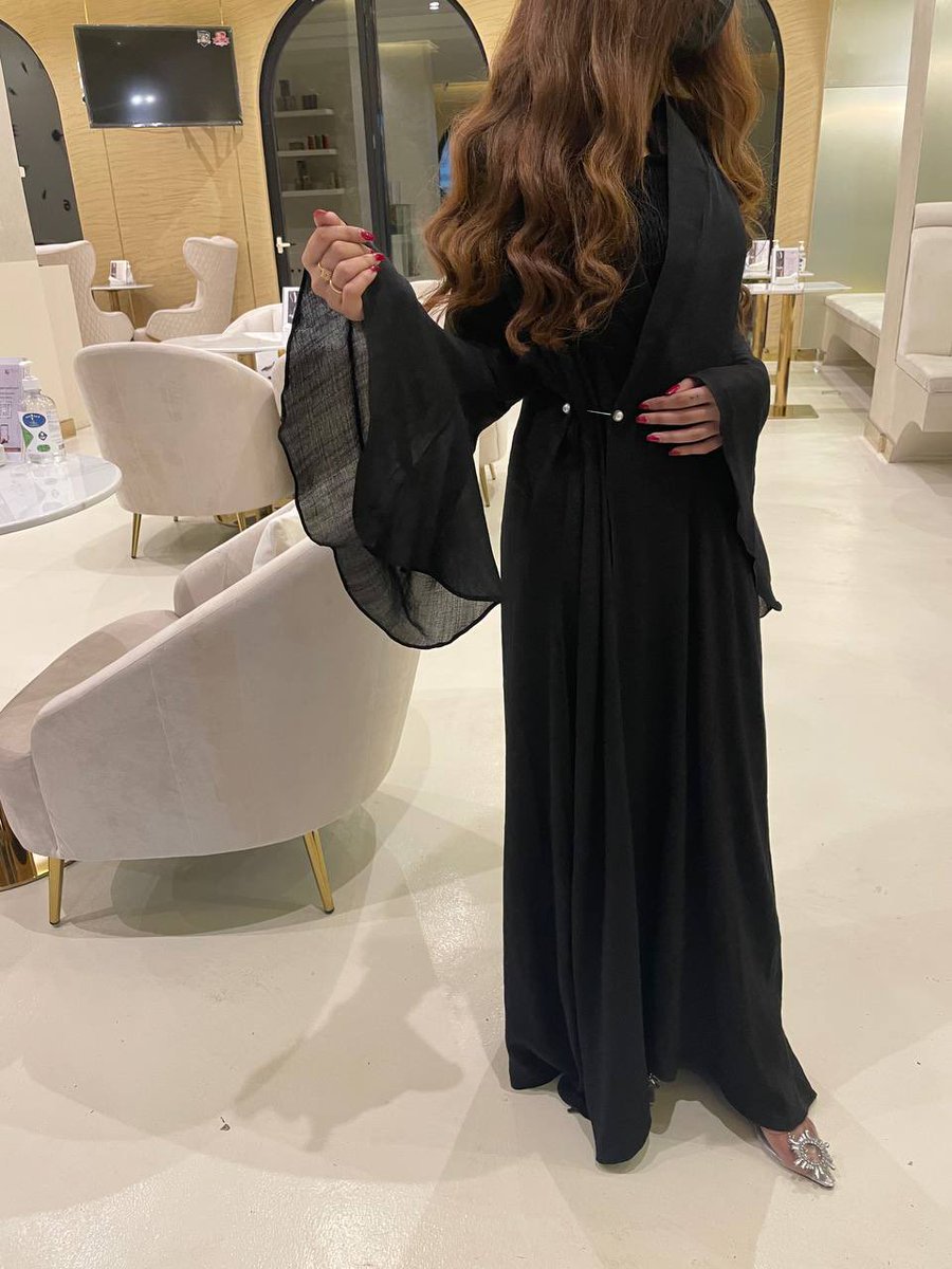 NYALine3's tweet photo. la perle noire Collection🤍🖤. 

يا اسود يا سواد الليل ..يا لون المسك والعنبر. https://t.co/2ad0ZxpWZo