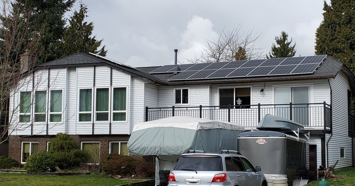 SolarinDelta's tweet photo. That's a wrap! Panels are installed and energy is flowing.
#solarpower #solarenergy #gridtie
#carbonfootprint https://t.co/AeUVdVAyGJ